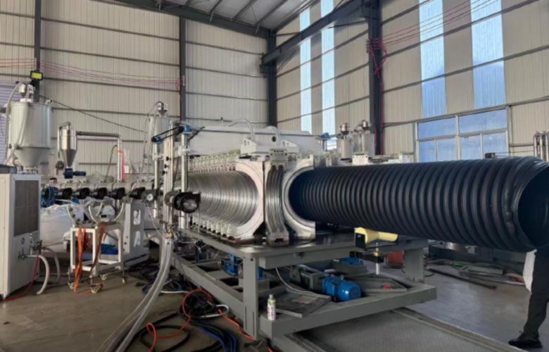 Loading-DWC-machine-line-to-Eastern-Europe