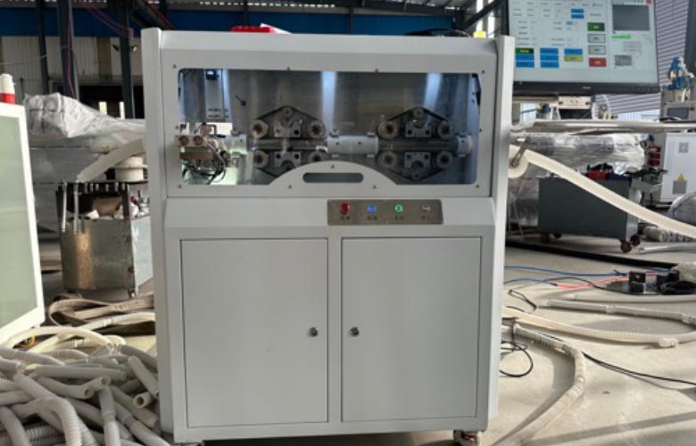 High-precision-Telescopic-Corrugated-Pipe-Machine-Delivered-to-Italy